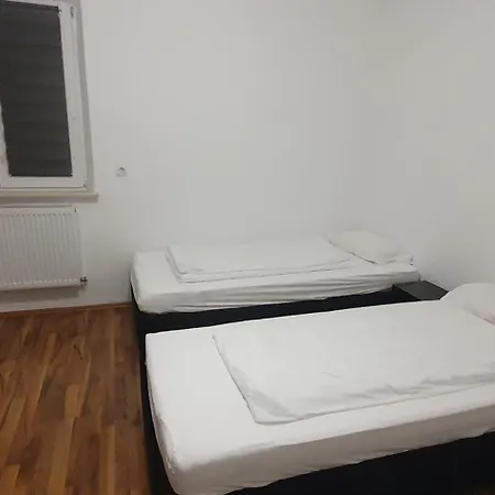 Sanda Apart-1 Im Eg Mit Kostenlose Park In Bul, Bayern דירה *