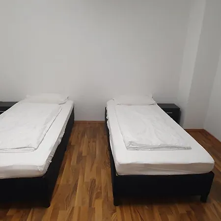 Sanda Im Eg Mit Kostenlose Park In Bul, Bayern Apartment