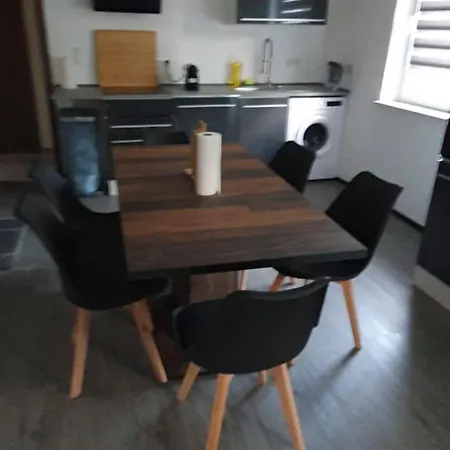 דירה Sanda Apart-1 Im Eg Mit Kostenlose Park In Bul, Bayern