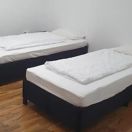 Apartment Sanda Im Eg Mit Kostenlose Park In Bul, Bayern Burglengenfeld