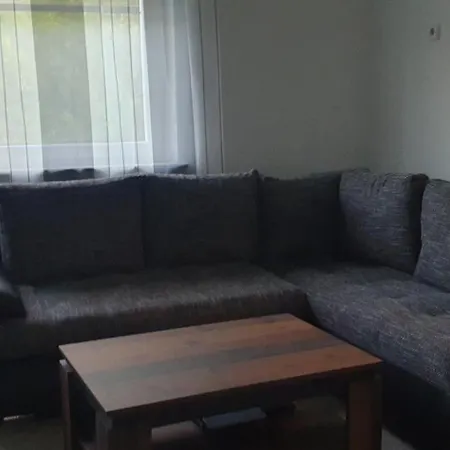 Apartment Sanda Im Eg Mit Kostenlose Park In Bul, Bayern *