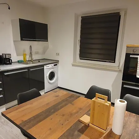 Sanda Im Eg Mit Kostenlose Park In Bul, Bayern Apartment